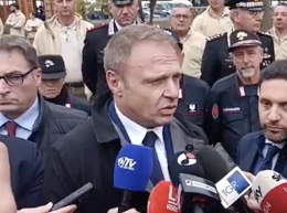 Lollobrigida inaugura parco a Caivano: «Lo Stato c'è, la presenza è concreta»