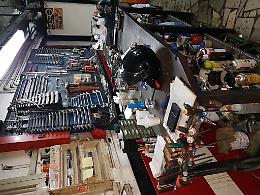 Sigilli all'officina abusiva in via Confalone