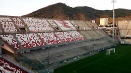 Stadio Arechi, chiusi punti ristoro per gravi carenze igieniche