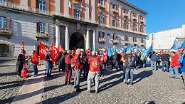Morti bianche, Cgil e Uil in piazza a Napoli: «No subappalti a cascata»
