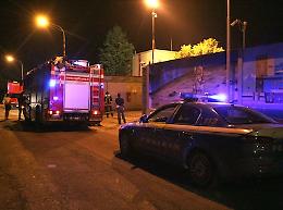 Crollo a Frattaminore, polizia salva due anziani