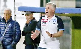 Ancelotti studia l'undici anti-Samp: Hamsik a rischio 