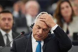 Europarlamento vota contro Orban