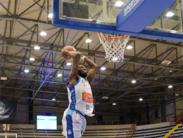 Gevi Napoli Basket, gran difesa e Forlì esce battuta dal Palabarbuto