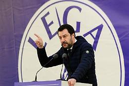 Salvini all'Europa: «Basta invasioni di campo»