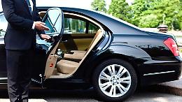 Rete di driver privati abusivi smantellata a Napoli