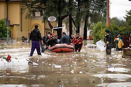 Alluvione Emilia Romagna, è ancora allerta rossa: 5mila interventi dei vigili del fuoco