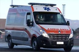 Accusa un malore dopo la cremazione della compagna, muore 56enne