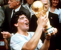 Maradona, 36 anni fa la Mano de Dios