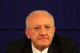 De Luca: dovremmo essere arancioni