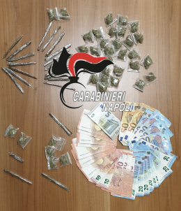 Droga a Scampia, un arresto
