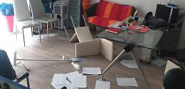 Porta sfondata e locali vandalizzati, raid nella sede Pd San Lorenzo