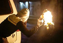 Usa 12enne per lanciare molotov, imprenditore in carcere