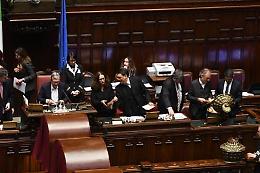 Camera e Senato, fumate nere