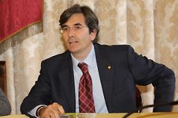 Coronavirus, a Napoli chiusura delle isole ecologiche