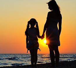 Lettera alla mamma, il tema straordinario della piccola Sole di Ponticelli