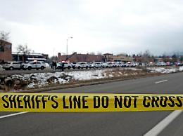 Strage in un supermercato in Colorado: dieci vittime, uno è un poliziotto