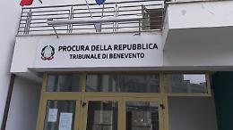 Vessazioni in famiglia perché il figlio è autistico