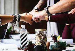 Nasce Solidarietà Attiva, la piattaforma di crowdfunding per progetti sociali e culturali