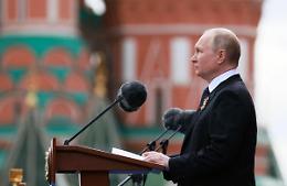 Sanzioni Russia, Putin: «Nonostante difficoltà economia resiste»
