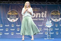 Meloni oggi a Napoli, allarme centri sociali