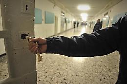 Ergastolo, Consulta apre a permessi premio per mafiosi e camorristi