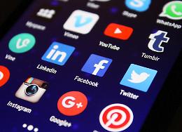Ricercato posta video e foto sui social, arrestato