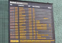 Caos treni, guasto risolto ma ritardi anche di 5 ore