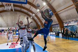 Basket A2. Gevi Napoli, bella vittoria all'esordio a Roma