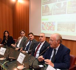 Sanità, Verdoliva: Cardarelli, operazioni più veloci, nuove assunzioni e "barelle zero"