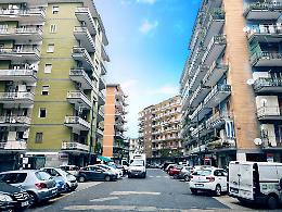 Via De Ruggiero, “no” al nuovo parcheggio