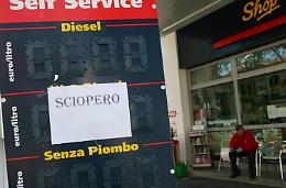 Sciopero: dalle 19 di oggi distributori di carburante chiusi