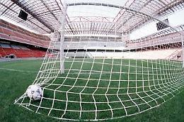 Coronavirus, calcio a porte chiuse e altri sport si fermano