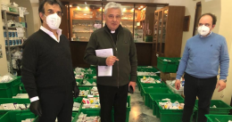 Coronavirus, elemosiniere Papa incontra farmacisti napoletani
