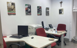 Napoli, foto del Duce nel palazzo comunale di via Verdi
