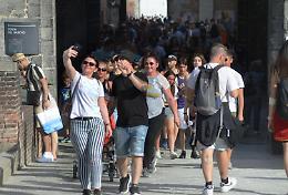 Covid in Italia, 29.875 contagi e 95 morti