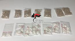  Da Scampia a Melito con 1.700 dosi di droga in auto: 2 arresti