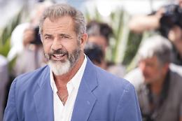 Coronavirus, Mel Gibson ricoverato per una settimana