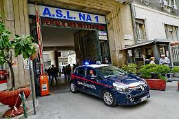 Accoltellato in strada, nei guai l’“Orso” dei Quartieri Spagnoli