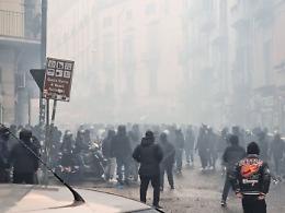 Scontri Napoli-Eintracht, due ultras in manette