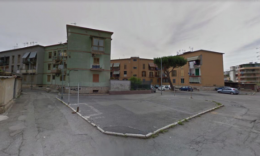 Torre Annunziata, esplosione e spari contro l’abitazione del figlio del boss Peppe “’o struscio”
