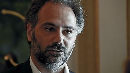 Occupazioni case, gruppo Maresca: Manfredi riordini macchina comunale