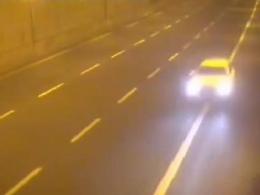Audi Gialla, uno dei ricercati si presenta in Questura: non c'entra
