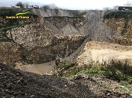 Danni irreparabili all'ambiente, maxisequestro in Irpinia