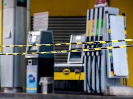 Sciopero benzinai in corso ma i sindacati si dividono sulla durata