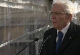 Ucraina-Russia, Mattarella: «Follia guerra non può distruggere 70 anni di pace»