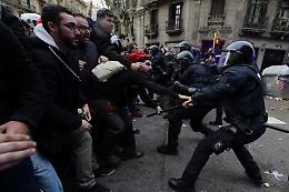 Puigdemont in carcere, rivolta a Barcellona