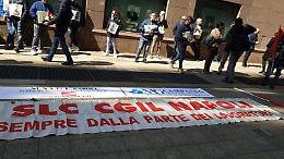 Protesta degli edicolanti con i sindacati al centro direzionale