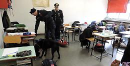 A 15 anni a scuola con la marijuana, arrestato in classe