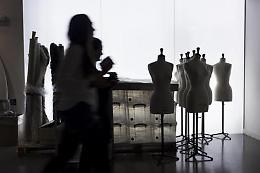 «Sarte sfruttate», moda italiana sotto accusa